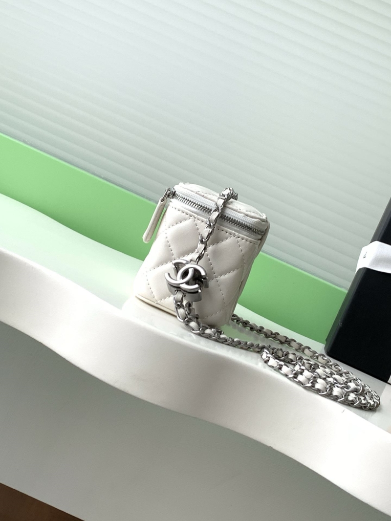 Ch**el cosmetic bags